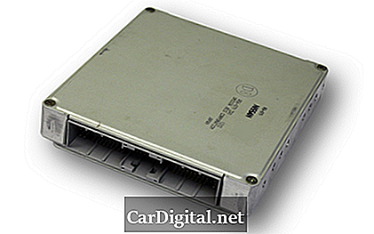 P0605 2006 NISSAN PATHFINDER - Notranji nadzorni modul Pomnilnik z naključnim dostopom Napaka